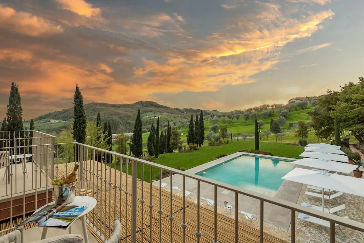 Diamond In The Hills Piscina Privata E Vasca Idromassaggio Villa Serravalle Pistoiese Italy