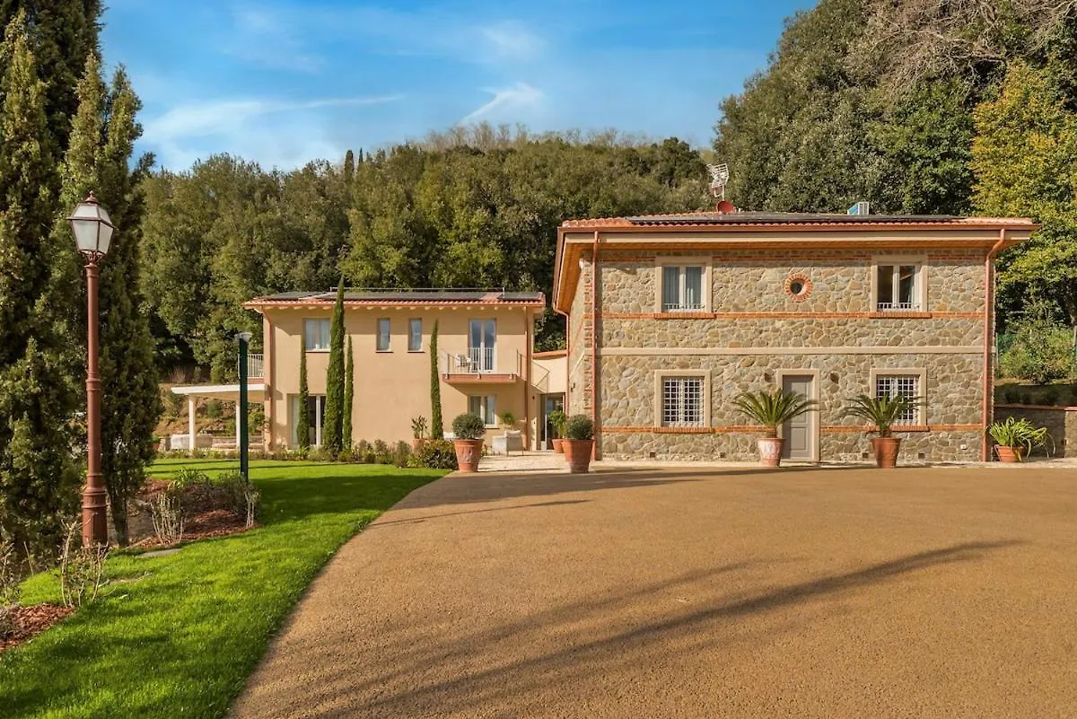 Diamond In The Hills Piscina Privata E Vasca Idromassaggio Villa Serravalle Pistoiese 0*,  Italy