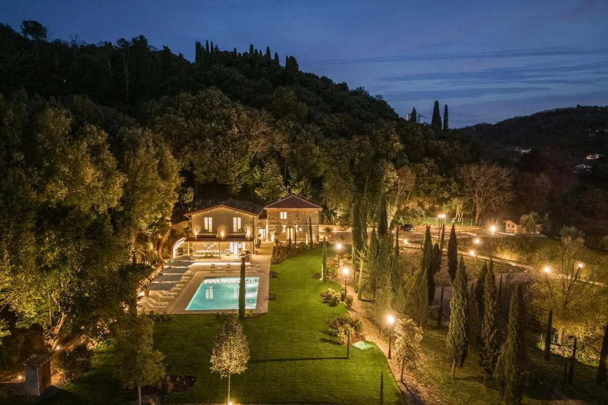 Diamond In The Hills Piscina Privata E Vasca Idromassaggio Villa Serravalle Pistoiese