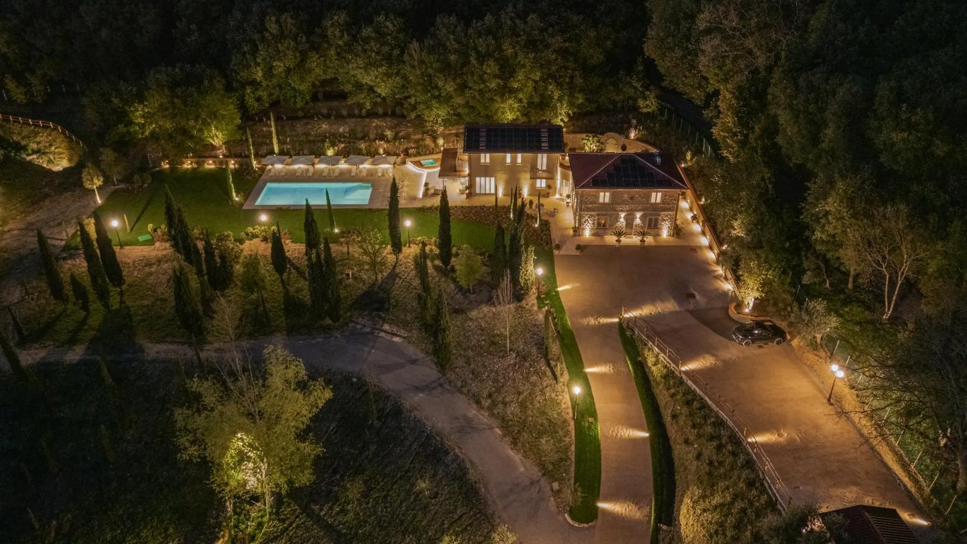 Diamond In The Hills Piscina Privata E Vasca Idromassaggio Villa Serravalle Pistoiese